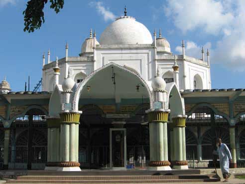 Central Mosque of Furfura, Dhaka