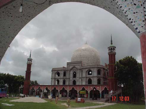 Central Mosque of Furfura, Pakshi