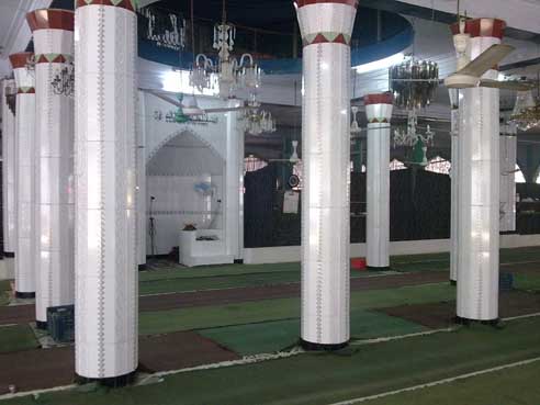 Inside of Furfura Mosque, Dhaka