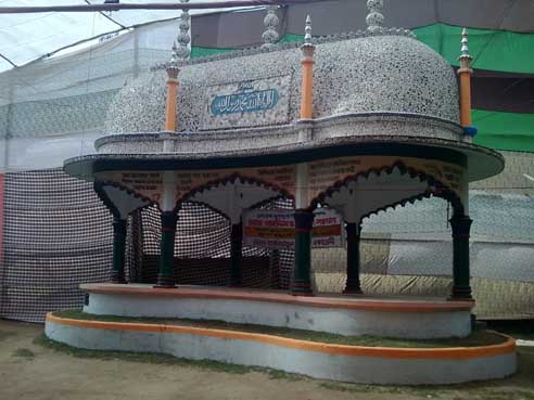Stage of Mahfil, Furfura, Dhaka